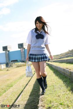 那个女孩的俘虏